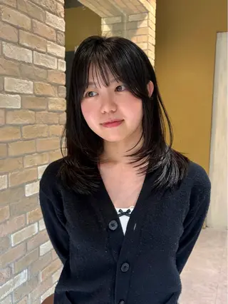 ミディアム レイヤー/nail COCOROのヘアスタイル