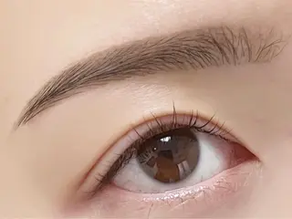 マツエク・マツパ アイブロウ Emiy BeautyLushのマツエク・マツパデザイン