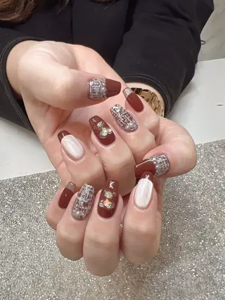 ネイル Guarendo錦糸町店所属・ガレンドウ 白澤 愛子のネイルデザイン