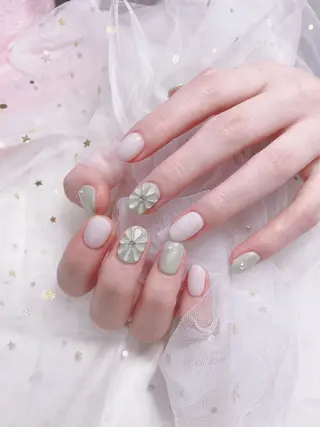 ネイル ジョリ kasumi🌹💅のネイルデザイン
