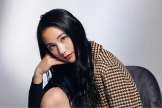 セミロング カラー レイヤー×艶髪特化 マネージャー安藤光司のヘアスタイル