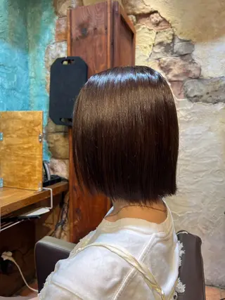 ショート カラー 伊東 颯のヘアスタイル