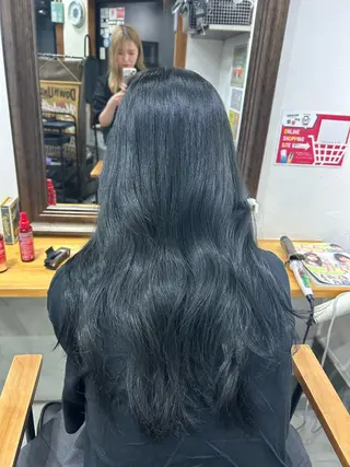 ロング カラー ROUIS/ mioのヘアスタイル