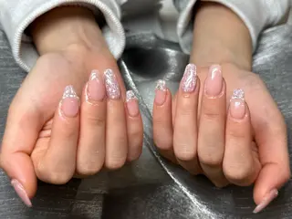 ネイル メイ 💅のネイルデザイン
