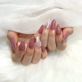 ネイル WISTERIA moekaのネイルデザイン