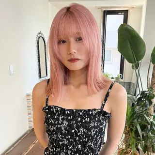 ミディアム カラー ヘアアレンジ 縮毛矯正履歴からの ブリーチ /mamiのヘアスタイル