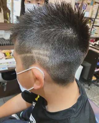 ショート メンズ ルピナス中田店長 山口大地のヘアスタイル