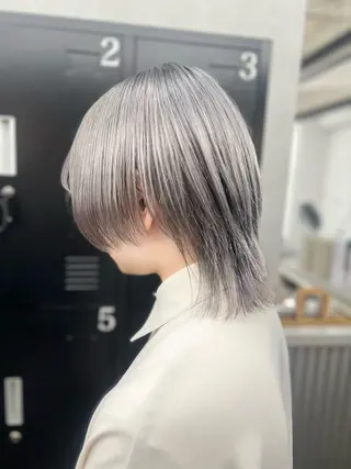 セミロング カラー メンズ 透明感カラー特化🫧 ADLLA.栗原🦋のヘアスタイル