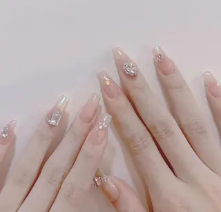 ネイル Queens ゲンのネイルデザイン