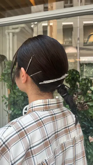 ミディアム ヘアアレンジ 佐藤　ひなの ／艶髪のヘアスタイル