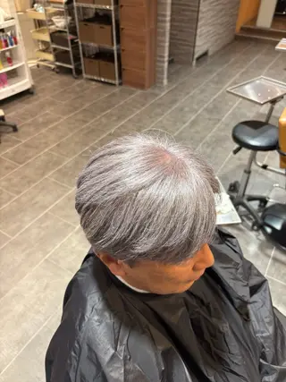 メンズ 尾崎 優也のヘアスタイル