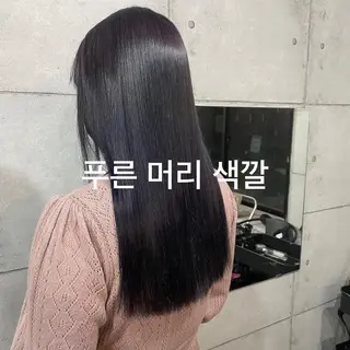 ミディアム カラー パーマ ヘアアレンジ メンズ キッズ ネイル マツエク・マツパ 切りっぱなしヘアボブ ミディアムヘアRYOのヘアスタイル