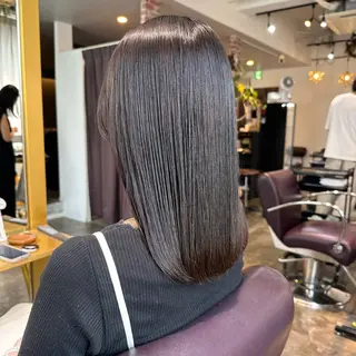 セミロング カラー Saki💛心斎橋 レイヤー/艶髪のヘアスタイル