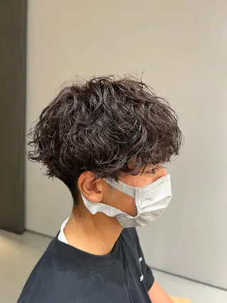 ショート パーマ メンズ 梅田茶屋町メンズ 専門美容師 山元一平のヘアスタイル
