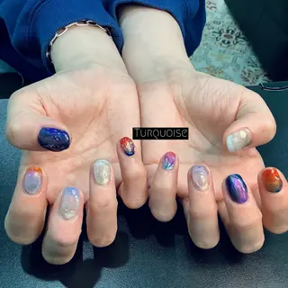 ネイル 個性派ネイルサロン 💅🏼ターコイズのネイルデザイン
