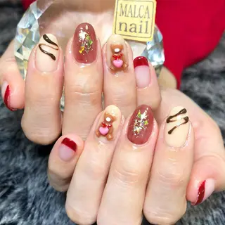 ミディアム カラー パーマ ヘアアレンジ キッズ ネイル マツエク・マツパ 荒木 莉奈のネイルデザイン
