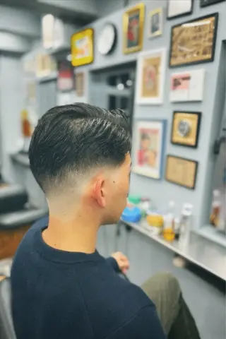 ショート メンズ 池袋メンズパーマ フェード純平のヘアスタイル