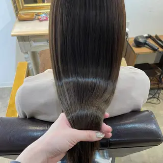 ロング カラー TRENCH　相澤 果歩のヘアスタイル