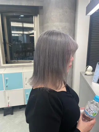 セミロング ♡似合わせハイトーン ♡maiのヘアスタイル