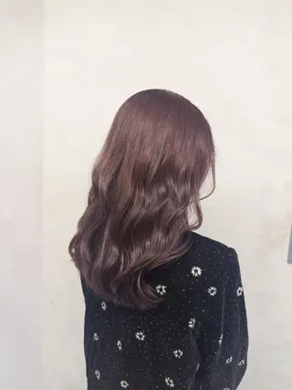 カラー 平山 結実のヘアスタイル