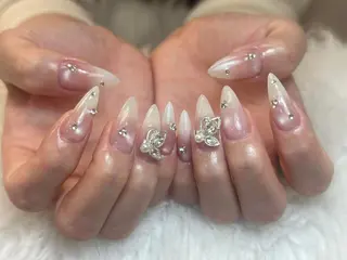 ネイル NIE MoMoのネイルデザイン