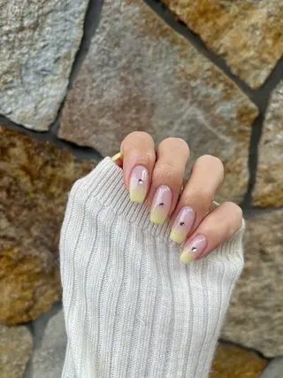 ネイル NORA nail UMEDA MAIのネイルデザイン