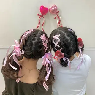 ヘアアレンジ ヘアメ🎀推しカラー 🥣横浜/しほ🧸のヘアスタイル