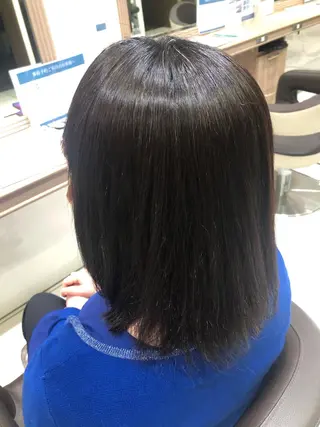 セミロング 侑🌈特価 映える店内でカット✨のヘアスタイル