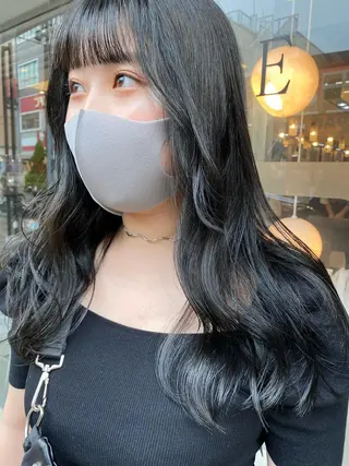 セミロング カラー パーマ ヘアアレンジ メンズ キッズ ネイル マツエク・マツパ mana 暖色カラーカットのヘアスタイル