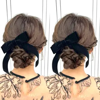 セミロング ヘアアレンジ ヘアメ🎀推しカラー 🥣横浜/しほ🧸のヘアスタイル