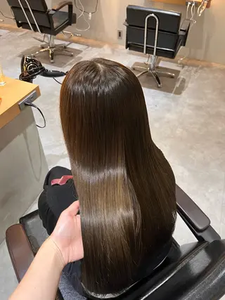 カラー ロングカット/ うる艶カラー/ユイのヘアスタイル