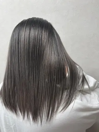 ミディアム カラー 🌷かわばた めい🌷のヘアスタイル