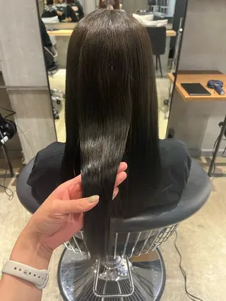 ロング カラー 森山 葵のヘアスタイル