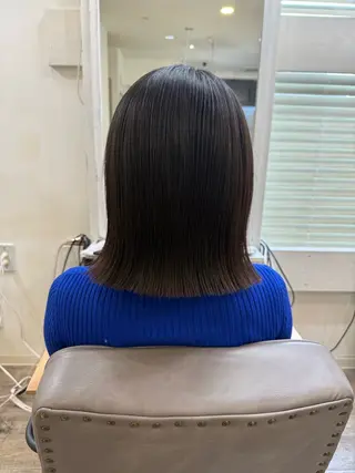 ショート Rinka/レイヤー /透明感カラーのヘアスタイル