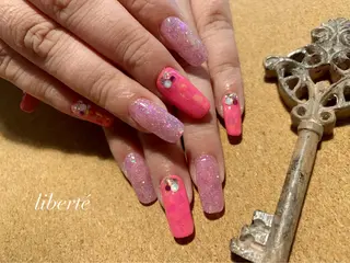 ネイル liberté (リベルテ)のネイルデザイン