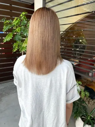 セミロング カラー 日高 香織のヘアスタイル