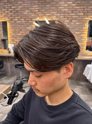 メンズ 🪽直毛男子の救世主 🪽フェザーパーマのヘアスタイル