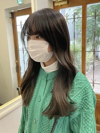 ロング 吉村 憂々のヘアスタイル