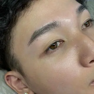 アイブロウ Private salon La.所属・La junaの眉毛・アイブロウイメージ