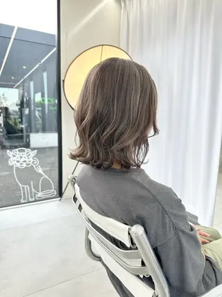 ミディアム カラー risa | 透明感 カラー|レイヤーのヘアスタイル