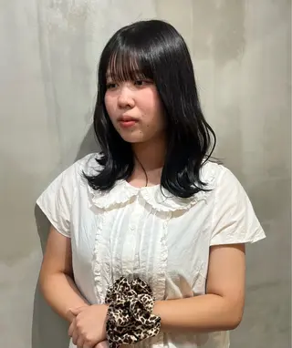 ミディアム カラー yuumi/大濠🪷 顔周り/ハイトーンのヘアスタイル