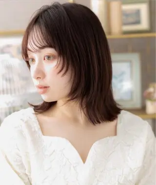 ミディアム 松山 彩香のヘアスタイル