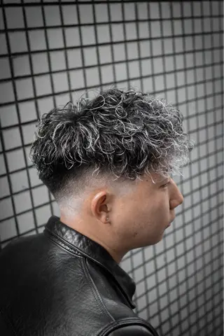 ショート カラー パーマ メンズ 💈men's💈 satoru中目黒のヘアスタイル