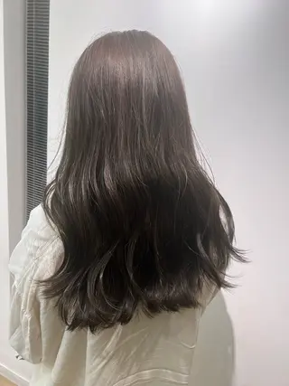 ロング カラー 篠原 海のヘアスタイル