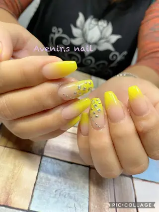 ネイル Home Salon Avenir.のネイルデザイン