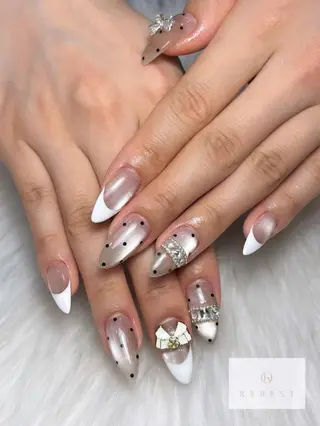 ネイル -Rebest- NAIL心斎橋店💎のネイルデザイン