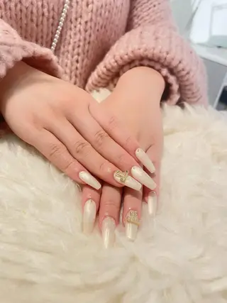 ネイル D.d Nail Moeのネイルデザイン