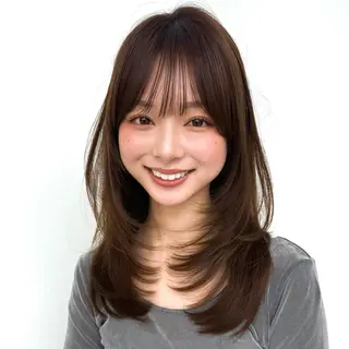 セミロング カラー 似合わせレイヤー/ 透明感カラーのヘアスタイル