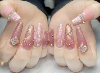 ネイル 💕鈴木ユリ パラジェル/オフ無料のネイルデザイン