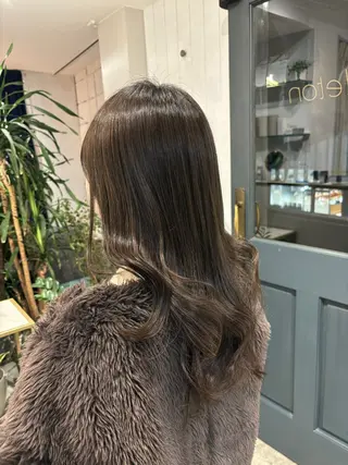 ロング り おのヘアスタイル